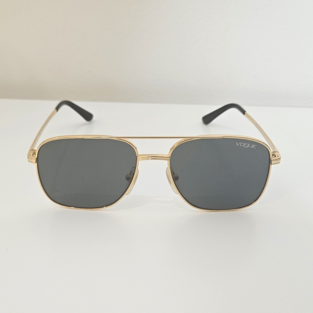 Vogue Havana Sunglasses V04083-S gold and black